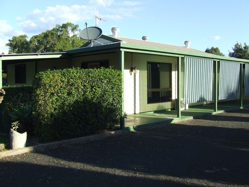 73 Pharlap Parade, Branyan QLD 4670