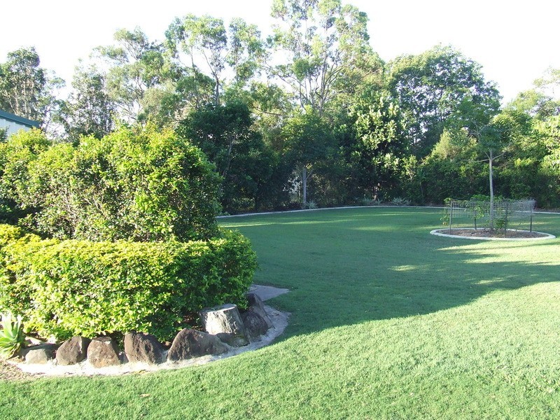 73 Pharlap Parade, Branyan QLD 4670