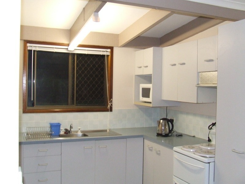 73 Pharlap Parade, Branyan QLD 4670