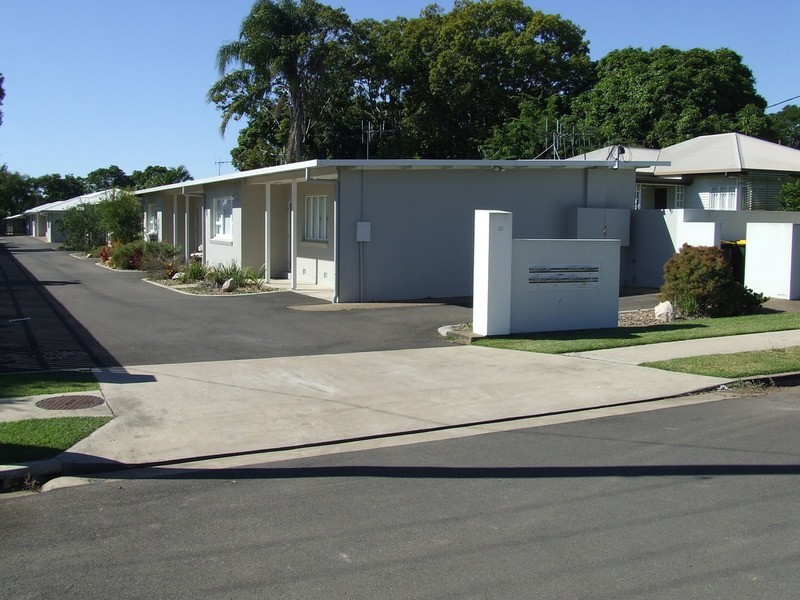 1-7/26 Adams Street, Bundaberg West QLD 4670