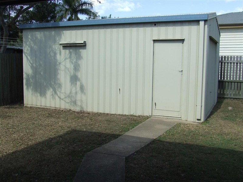 28 Skyring Street, Bundaberg East QLD 4670