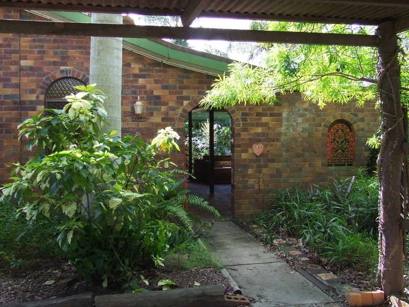 96 Tolls Road, Meadowvale QLD 4670