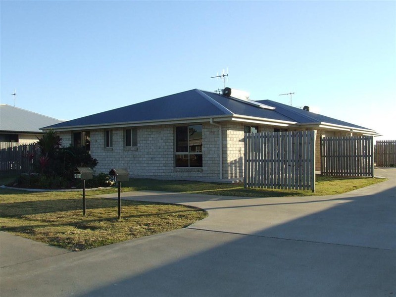 2/33 Loeskow Street, Bundaberg North QLD 4670