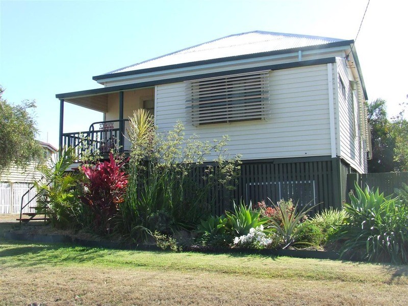 9 McIlwraith Street, Bundaberg Central QLD 4670