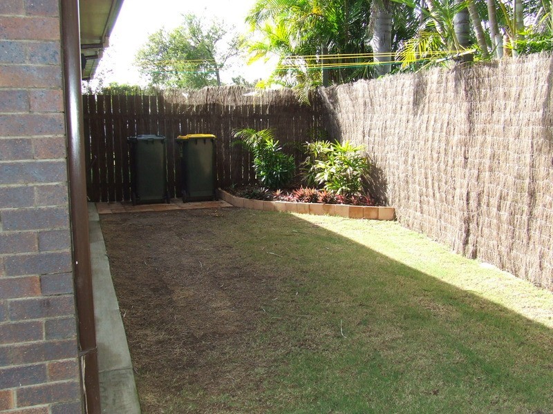 1/13 Cox Crescent, Millbank QLD 4670