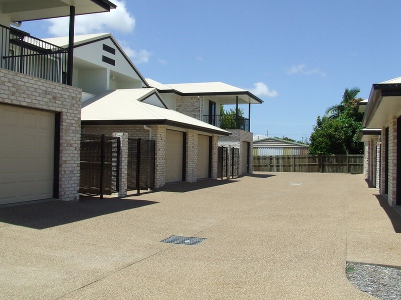 3/6 McIlwraith Street, Bundaberg South QLD 4670