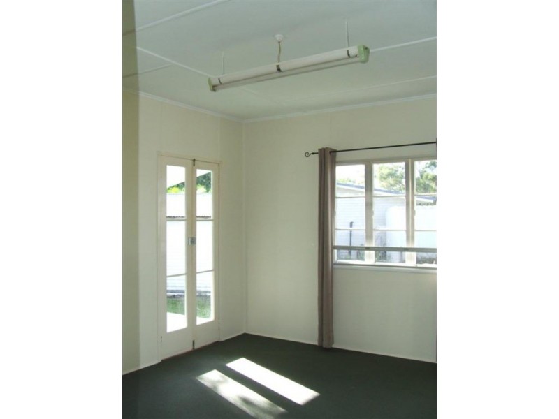 5 Joyce Street, Svensson Heights QLD 4670