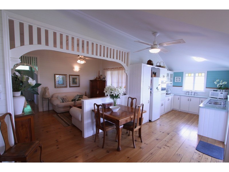 13 Cedar Street, Innes Park QLD 4670