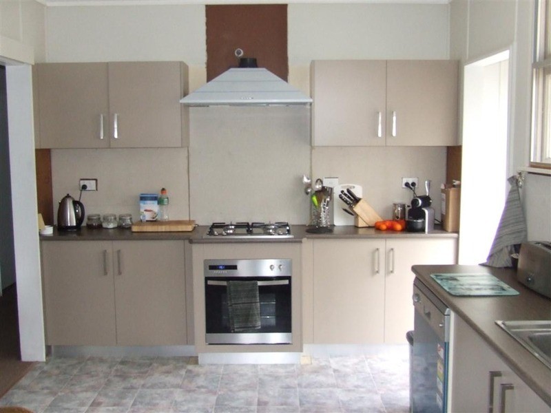 1 Grimstead Street, Bundaberg West QLD 4670