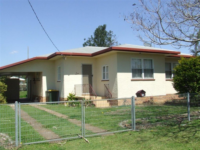 36 Tarakan  Street, Svensson Heights QLD 4670