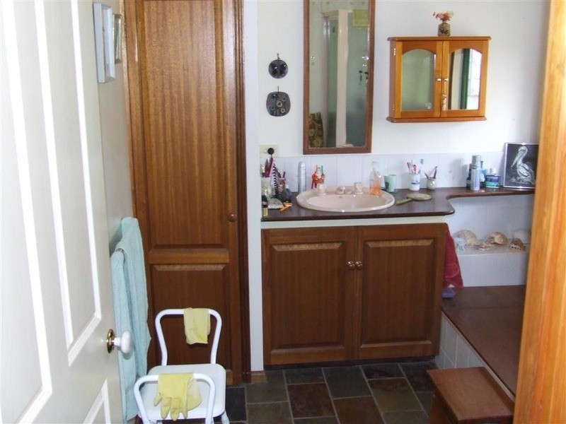 2297 Childers Road, Elliott QLD 4670