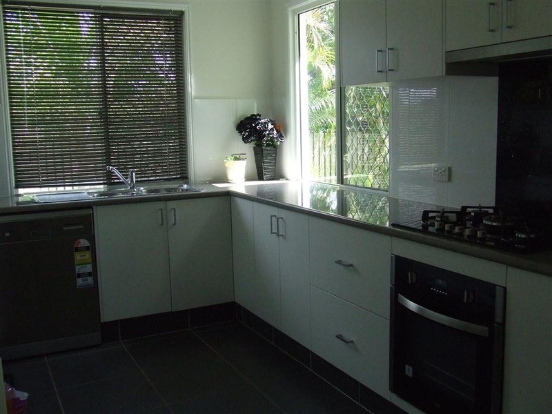 13 Wilmington Street, Avenell Heights QLD 4670
