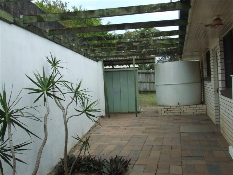 15 Elworthy Street, Bargara QLD 4670