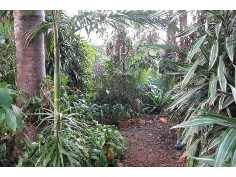 2 McIlwrath Street, Childers QLD 4660