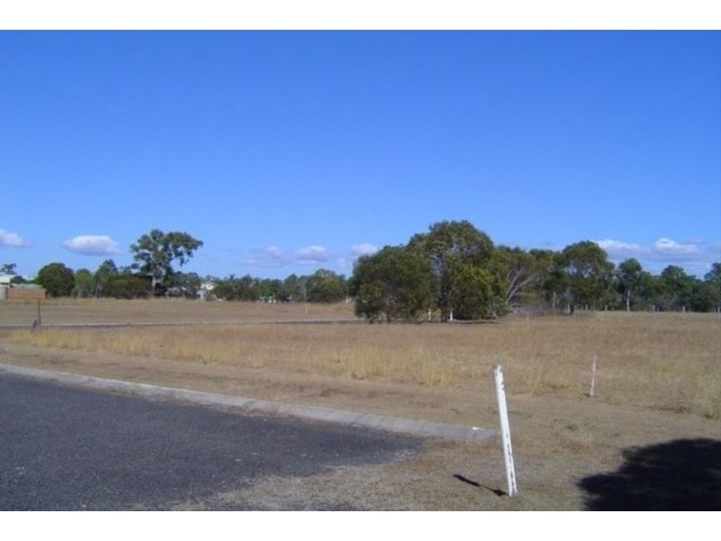 27 Watkins Street, Buxton QLD 4660