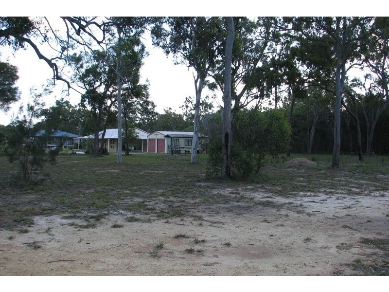 15 Smith Street, Buxton QLD 4660