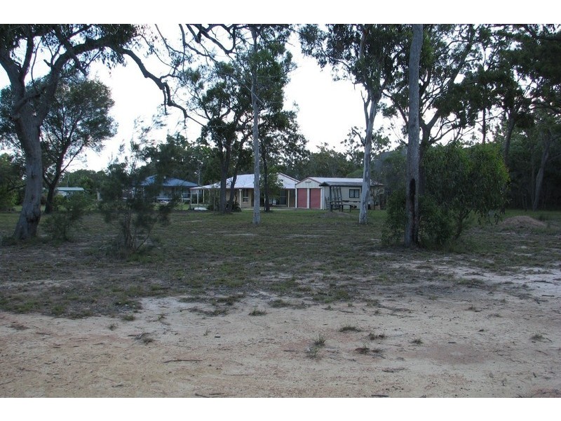 15 Smith Street, Buxton QLD 4660