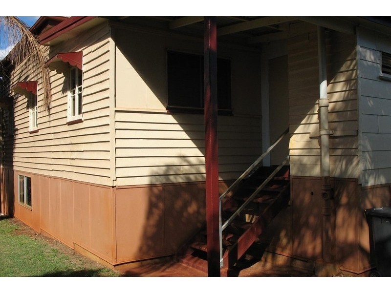 26 North Street, Childers QLD 4660