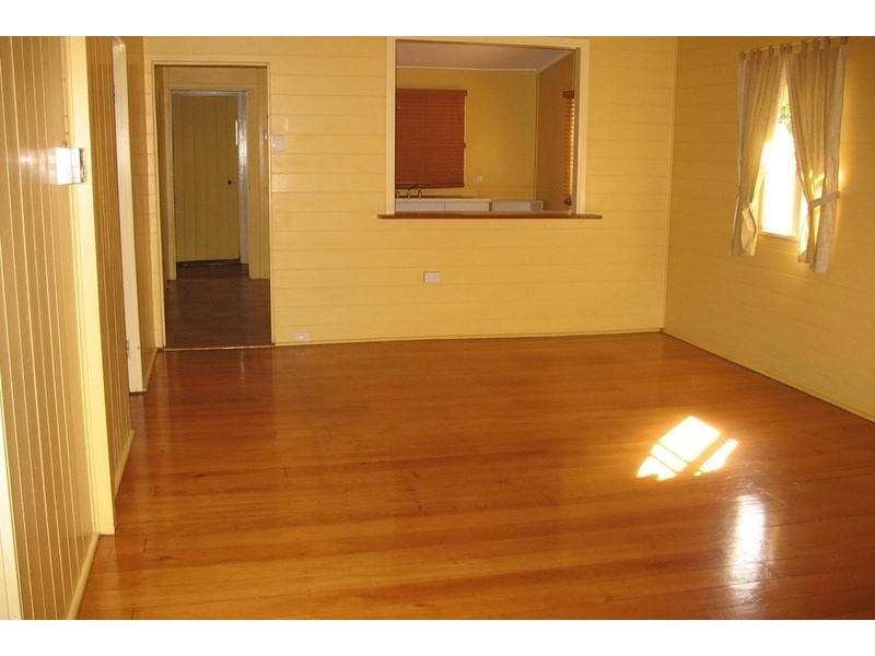 26 North Street, Childers QLD 4660