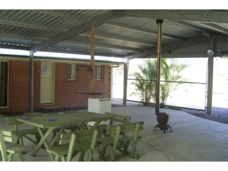 1380 Buxton Road, Buxton QLD 4660