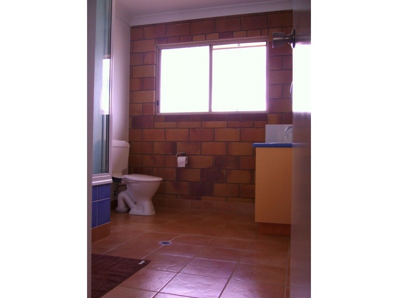 1 Greens Road, Childers QLD 4660