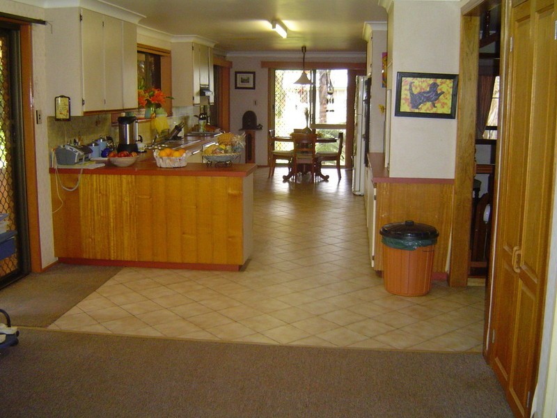 9 Nelson Street, Childers QLD 4660