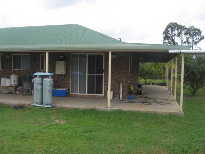 51 Peters Road, Redridge QLD 4660