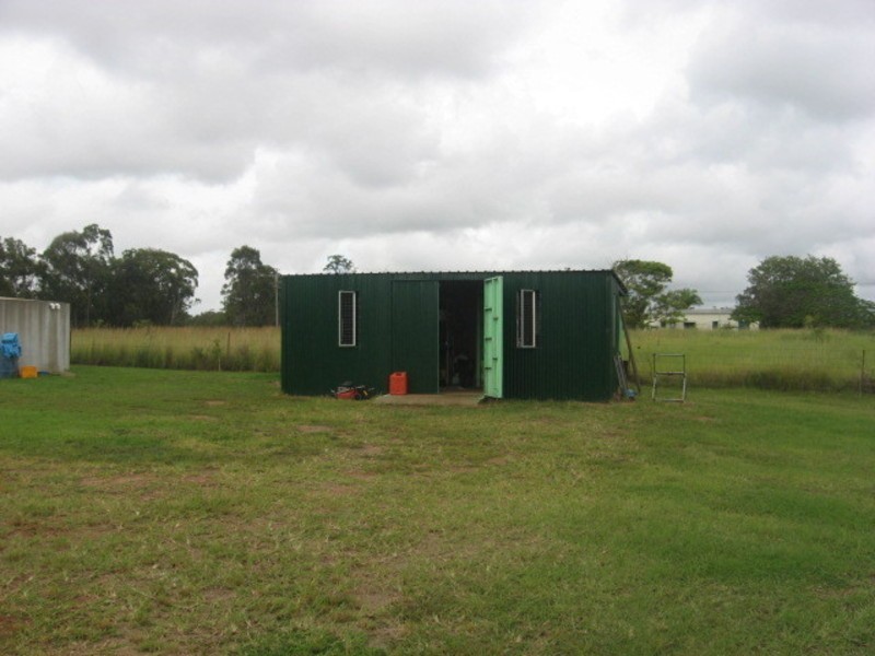 51 Peters Road, Redridge QLD 4660