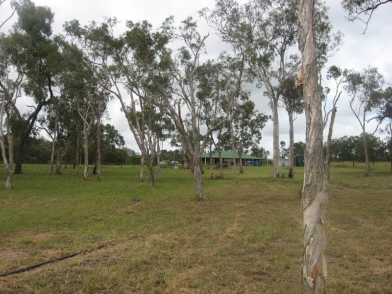 51 Peters Road, Redridge QLD 4660