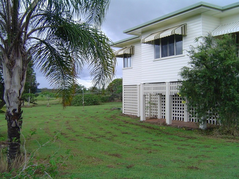 350 Knockroe Road, Childers QLD 4660