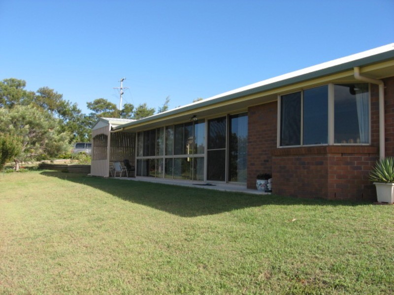 48 Huxley Road, Childers QLD 4660
