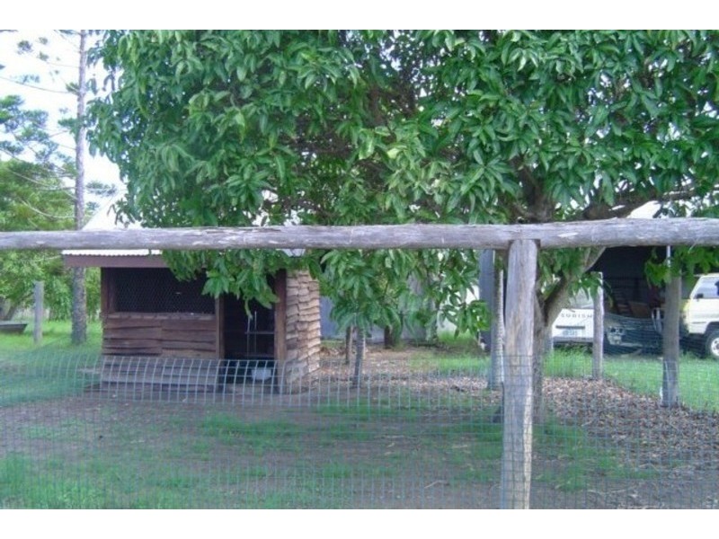 385 Sims Road, Redridge QLD 4660