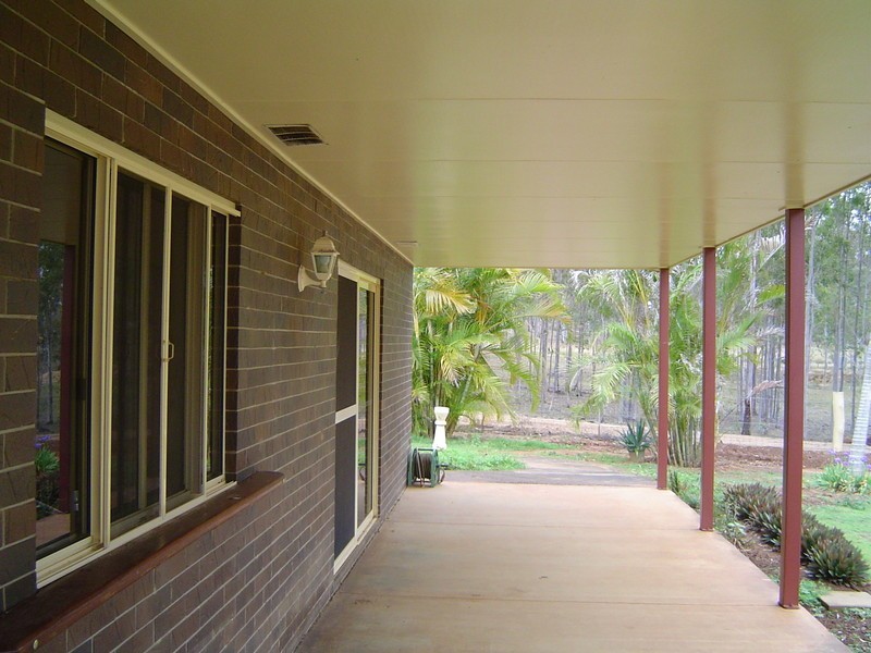 197 North South Road, Childers QLD 4660