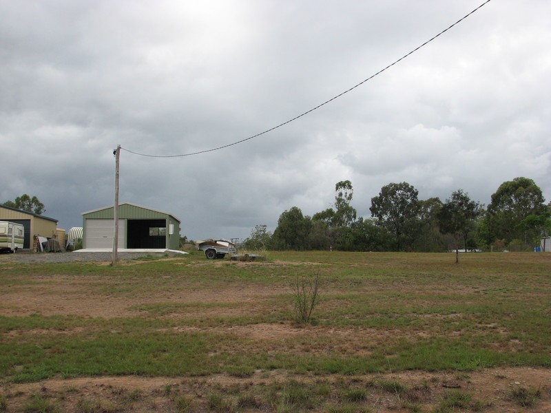 9 Queen Street, Dallarnil QLD 4621