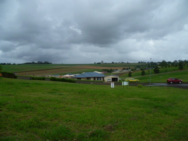 1 Red Gully Place, Childers QLD 4660