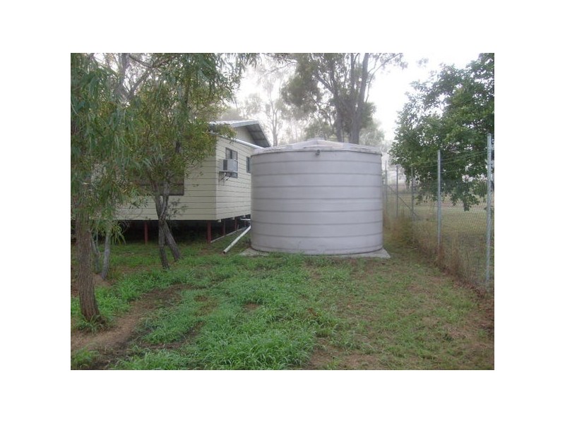 28 Queen Street, Dallarnil QLD 4621