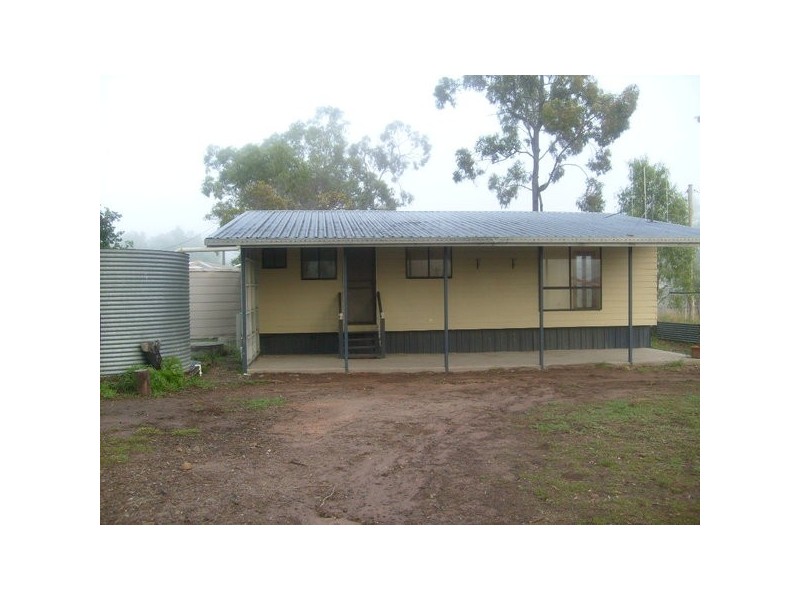 28 Queen Street, Dallarnil QLD 4621