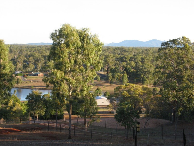 10 Lake View Drive, Apple Tree Creek QLD 4660