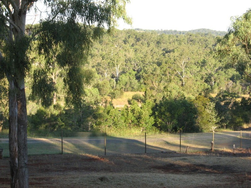 10 Lake View Drive, Apple Tree Creek QLD 4660