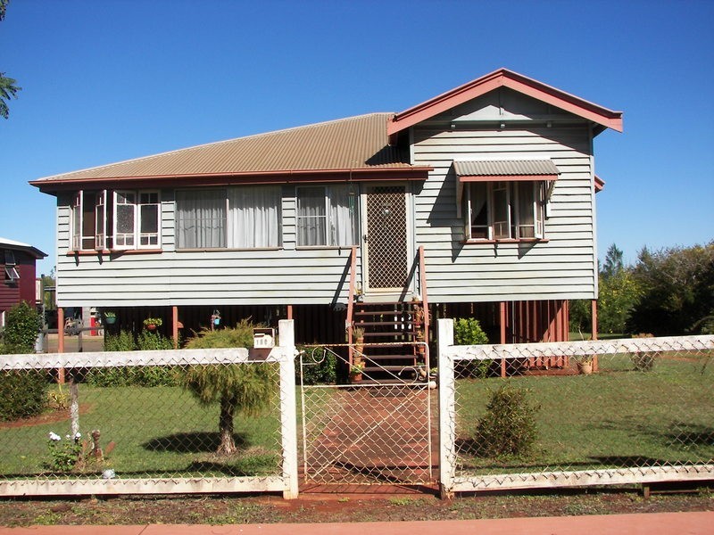 180 Churchill Street, Childers QLD 4660
