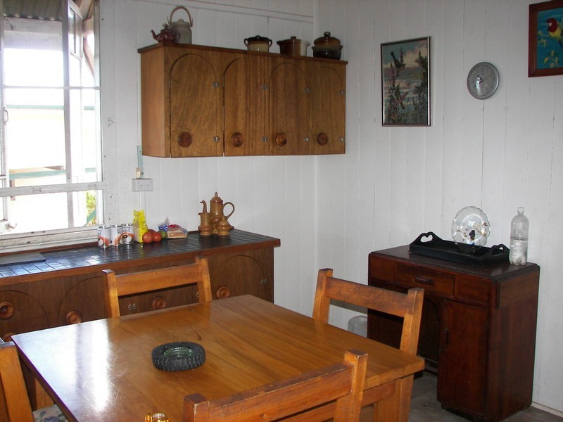 180 Churchill Street, Childers QLD 4660
