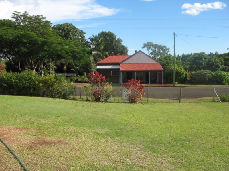 4 Queen Street, Cordalba QLD 4660