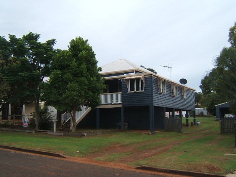 11 Gaydon Street, Childers QLD 4660