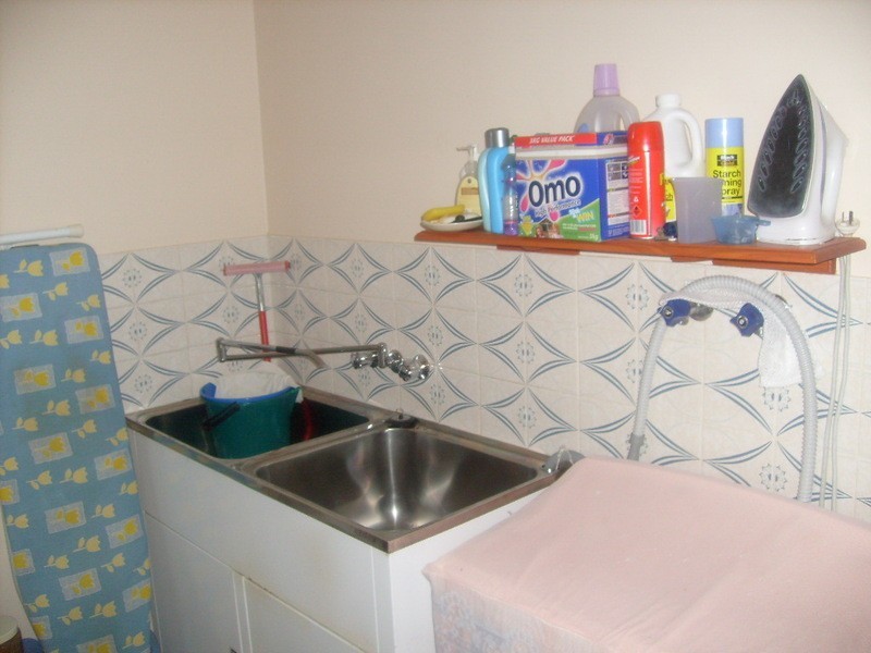 85 McIlwraith Road, Gin Gin QLD 4671