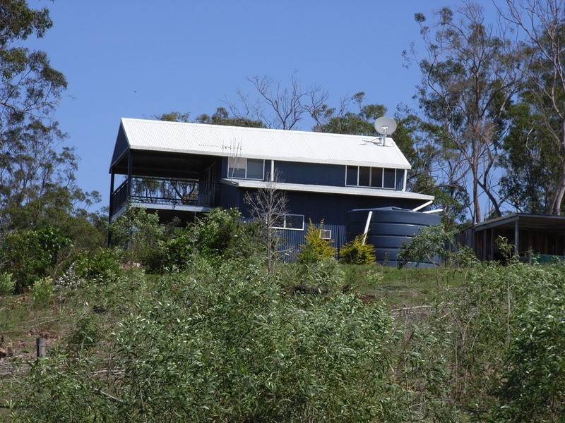 135 East River Pines Road Drive, Delan QLD 4671