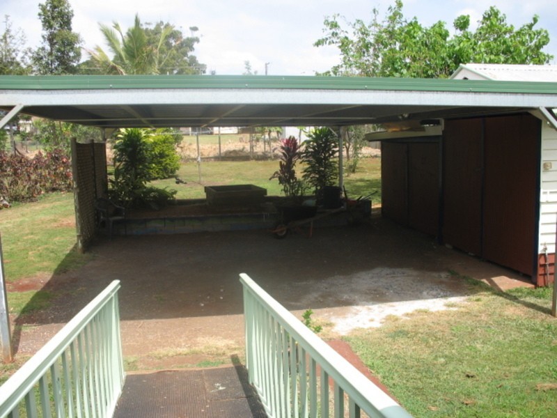 16 Gaydon Street, Childers QLD 4660