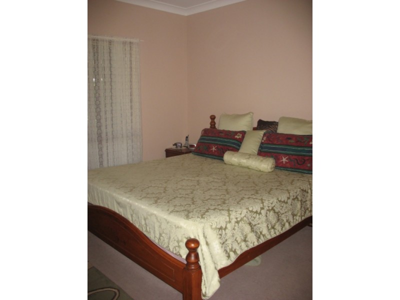 12 Chris-lyn Avenue, Childers QLD 4660