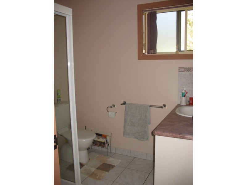 12 Chris-lyn Avenue, Childers QLD 4660