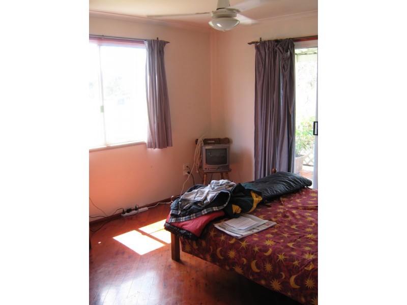 25 Dallarnil Road, Booyal QLD 4671