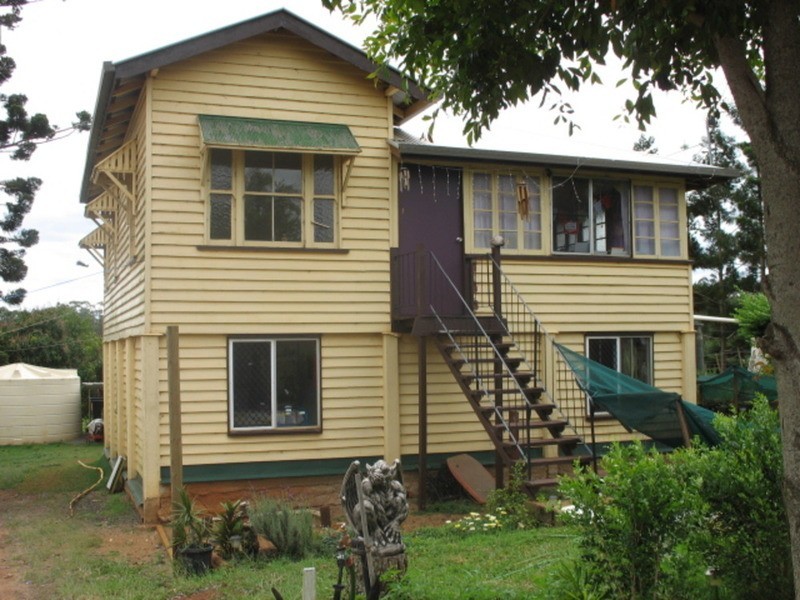 19 Lucketts Road, Childers QLD 4660